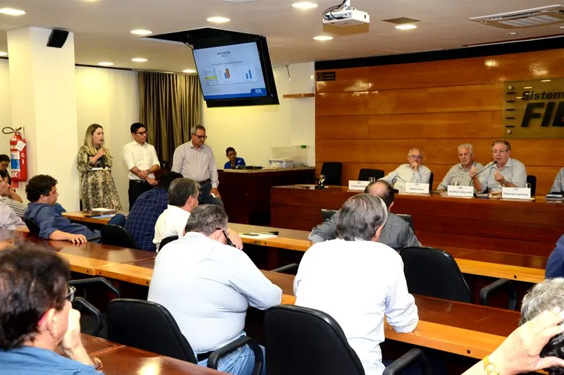 FIEC elabora estudo de impacto do IBS, imposto sugerido na PEC 45