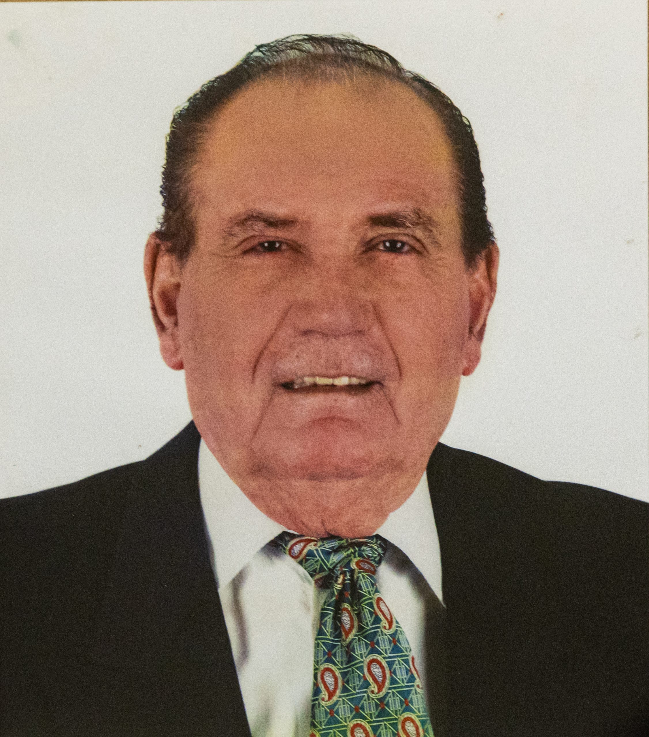 EX PRESIDENTES ANTÔNIO SALES